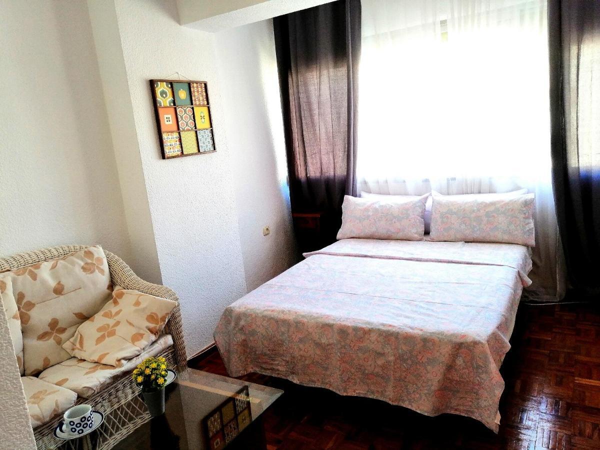 Rooms Estacion Αλικάντε Εξωτερικό φωτογραφία