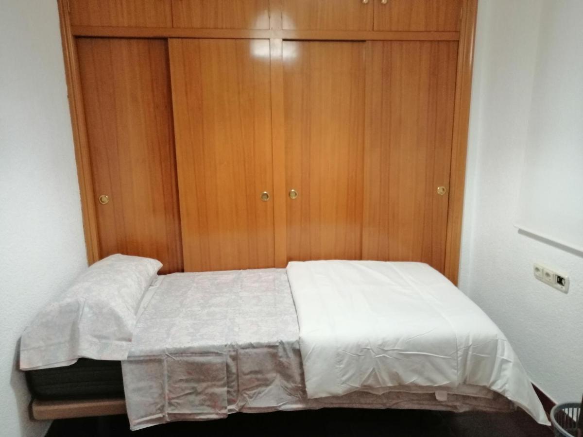 Rooms Estacion Αλικάντε Δωμάτιο φωτογραφία